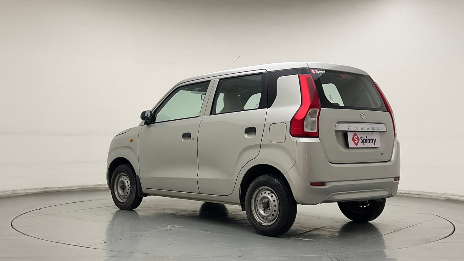 Used 2019 Maruti Suzuki Wagon R LXi 1.0 Petrol Manual exterior LEFT REAR CORNER VIEW