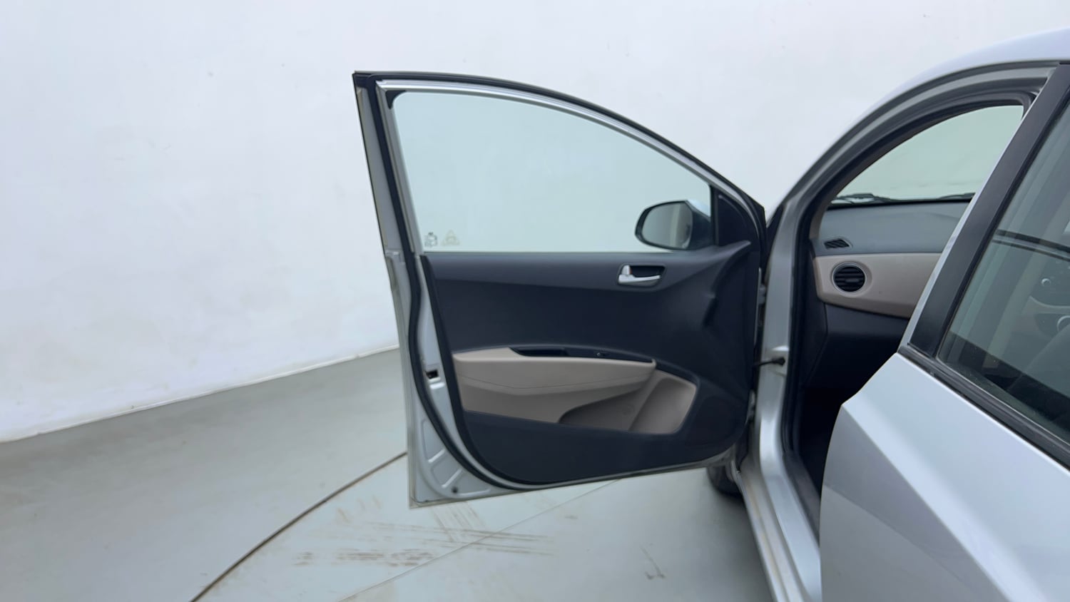 Used 2014 Hyundai Xcent S 1.2 Petrol Manual interior LEFT FRONT DOOR OPEN VIEW