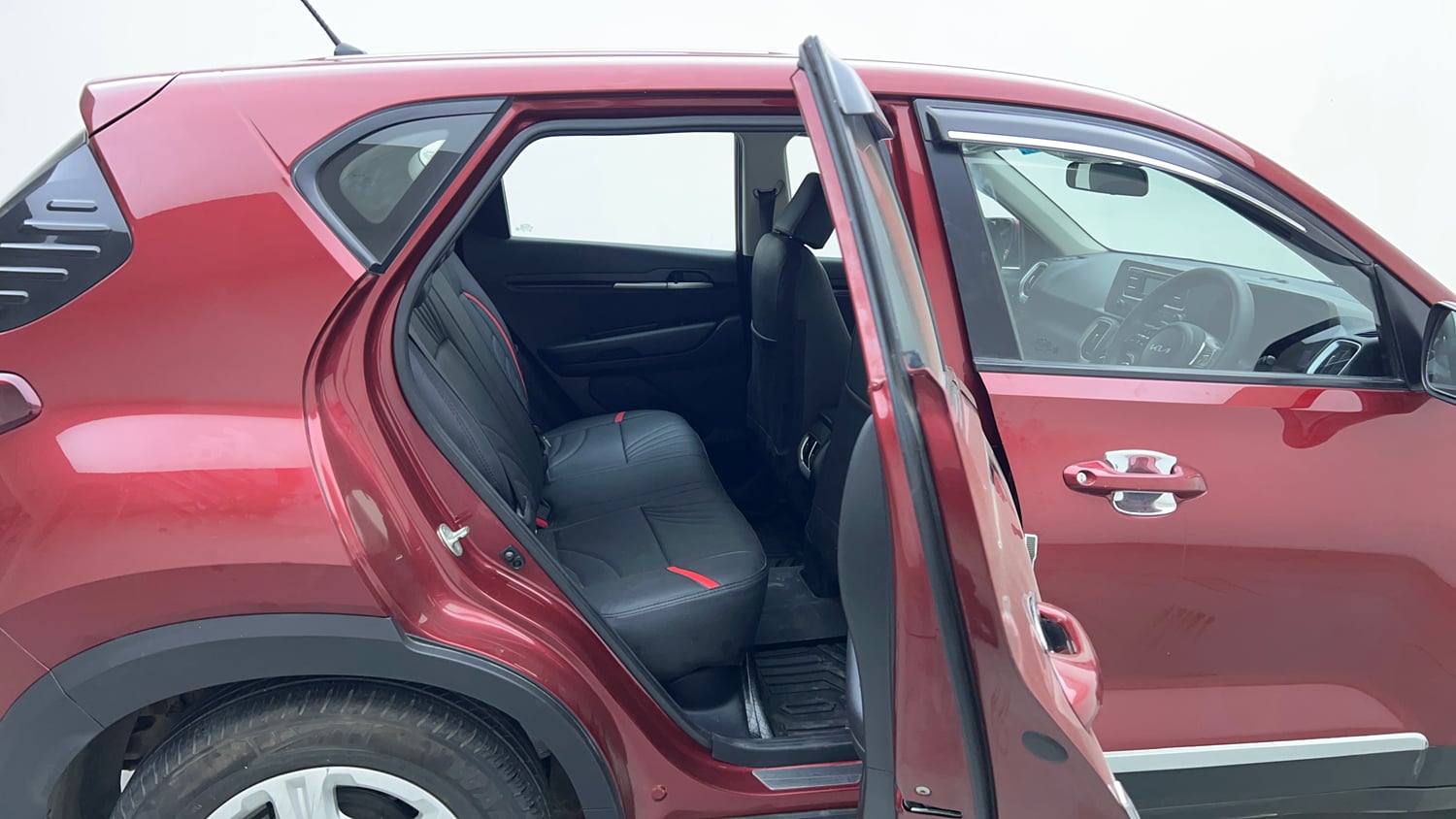 Used 2023 Kia Sonet HTK 1.2 Petrol MT Petrol Manual interior RIGHT SIDE REAR DOOR CABIN VIEW