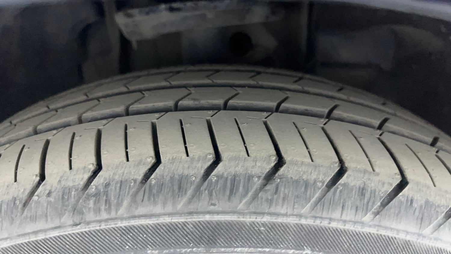 Used 2023 Tata Tigor XZ Plus Petrol Manual tyres RIGHT FRONT TYRE TREAD VIEW