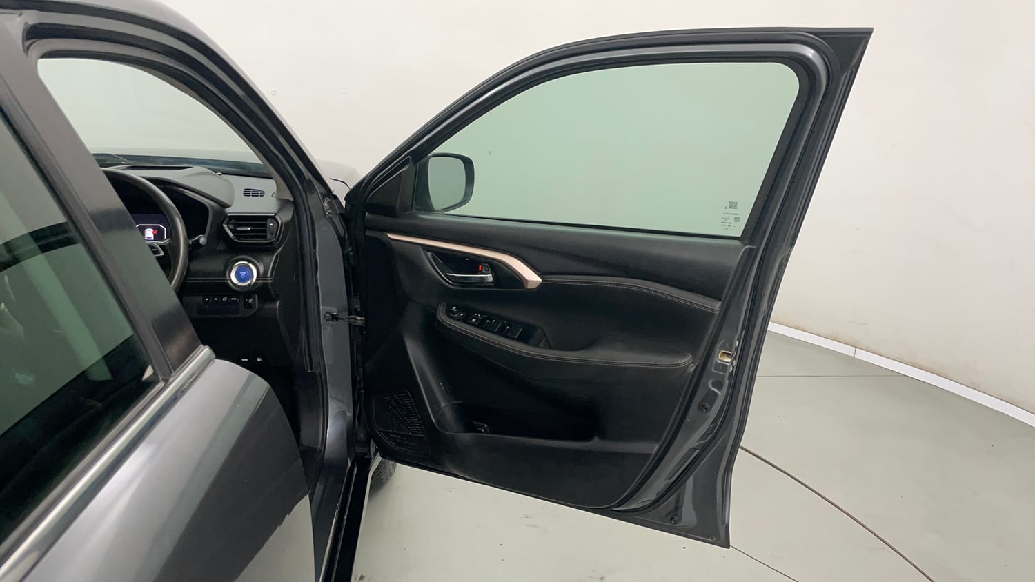 Used 2023 Maruti Suzuki Grand Vitara Zeta Plus Intelligent Hybrid eCVT Hybrid Automatic interior RIGHT FRONT DOOR OPEN VIEW