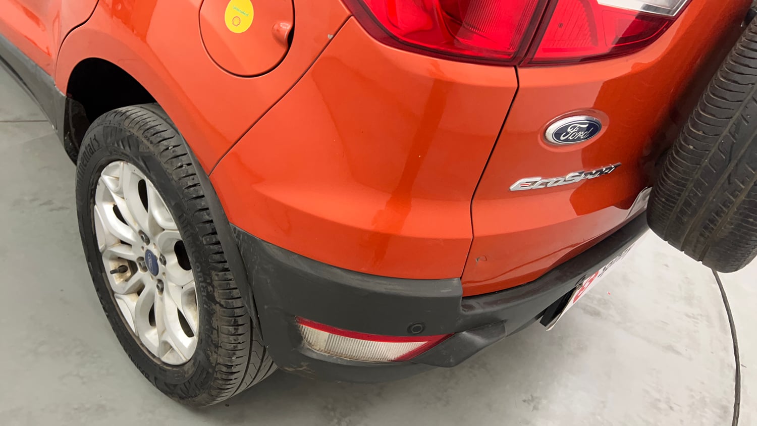 Used 2016 Ford EcoSport Titanium 1.5L Ti-VCT AT Petrol Automatic dents MINOR SCRATCH