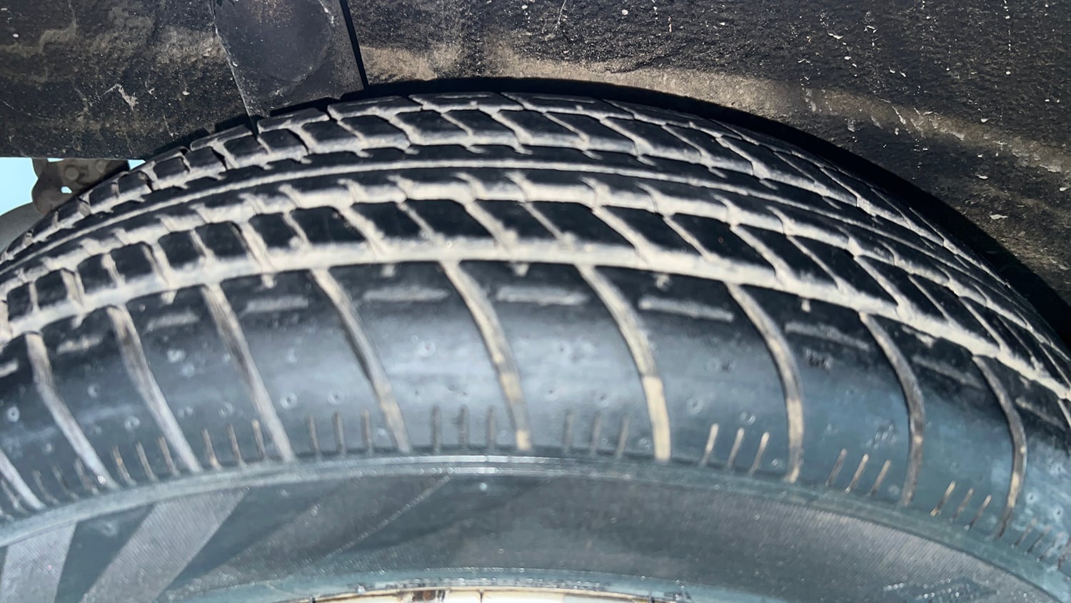 Used 2019 Maruti Suzuki Wagon R LXi 1.0 Petrol Manual tyres RIGHT REAR TYRE TREAD VIEW