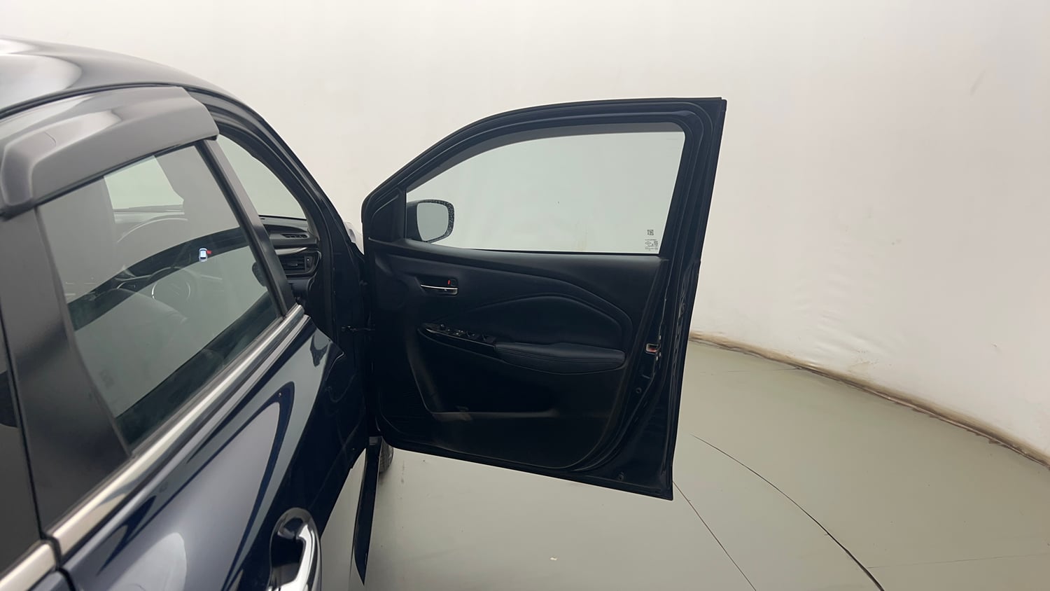 Used 2022 Maruti Suzuki Baleno Zeta AGS Petrol Automatic interior RIGHT FRONT DOOR OPEN VIEW