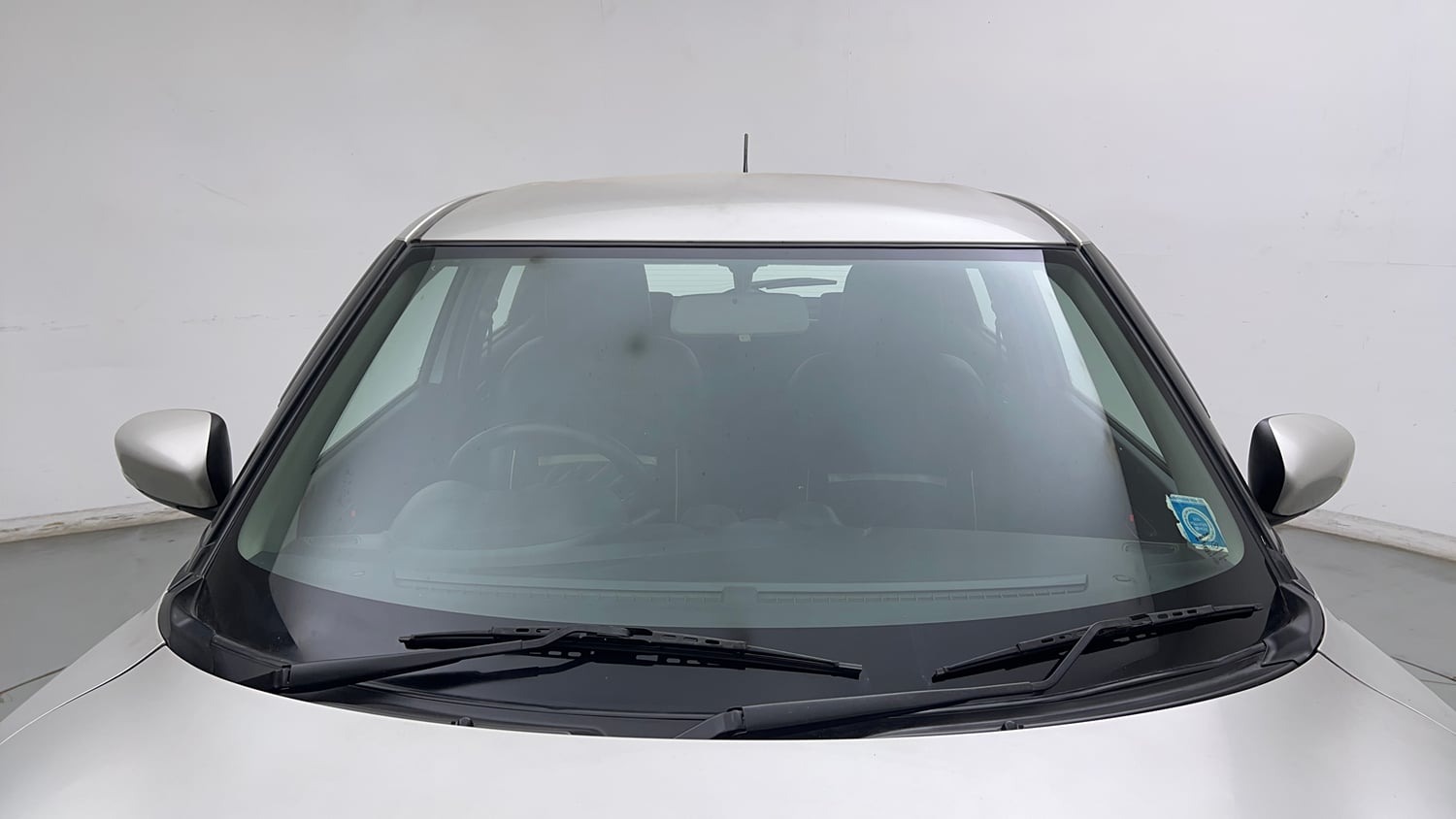 Used 2018 Maruti Suzuki Swift ZXi AMT Petrol Automatic exterior FRONT WINDSHIELD VIEW