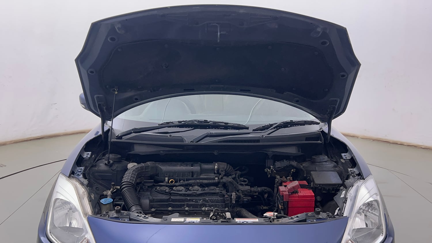 Used 2018 Maruti Suzuki Dzire VXi Petrol Manual engine ENGINE & BONNET OPEN FRONT VIEW