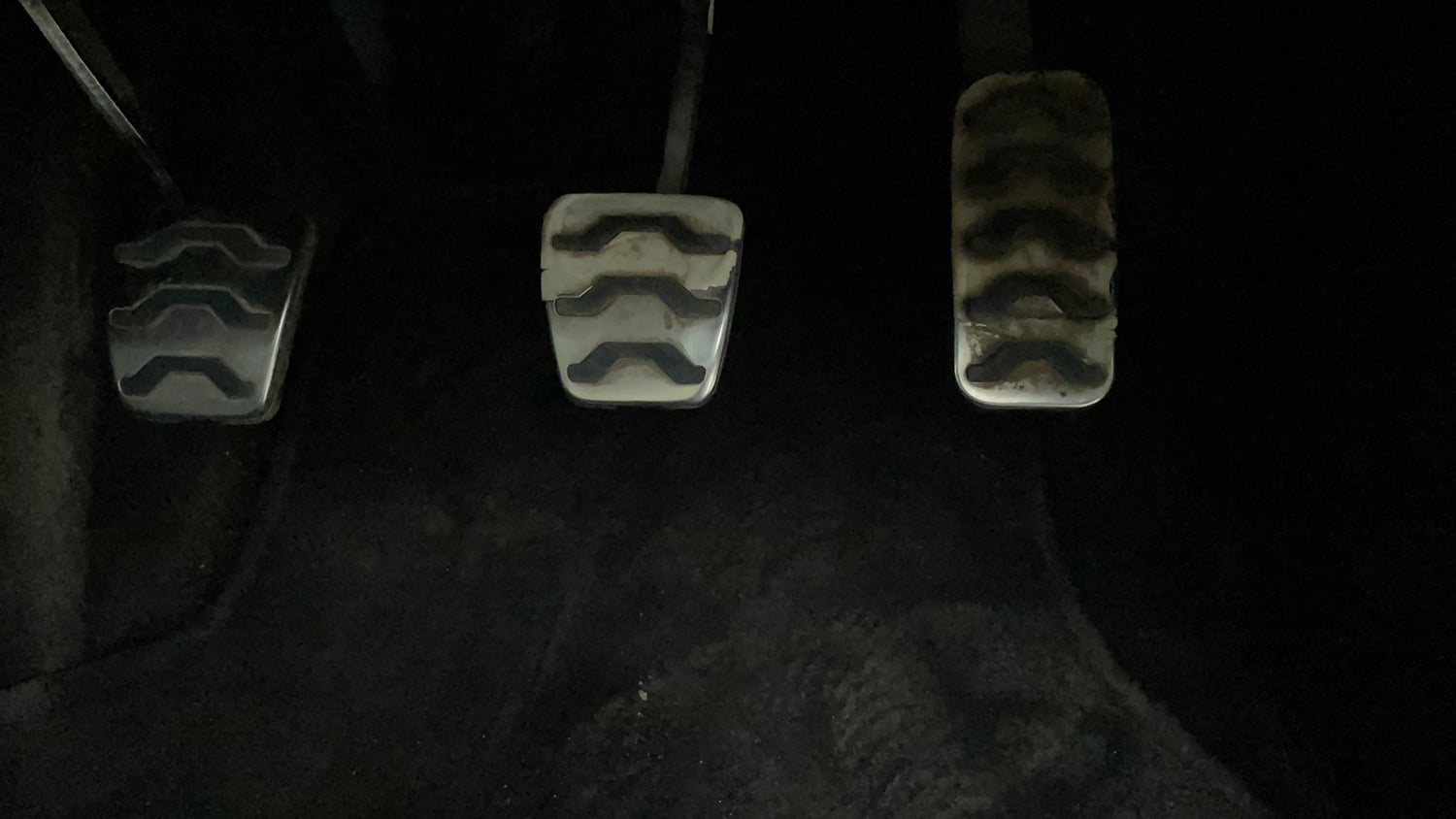 Used 2019 Kia Seltos GTX Plus 1.4 Petrol Manual interior PEDALS VIEW