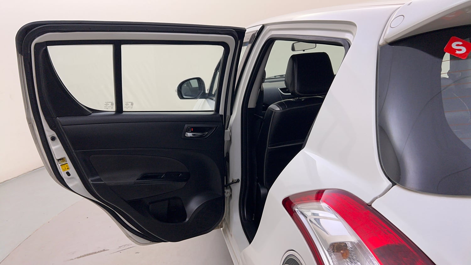 Used 2016 Maruti Suzuki Swift ZXi Petrol Manual interior LEFT REAR DOOR OPEN VIEW