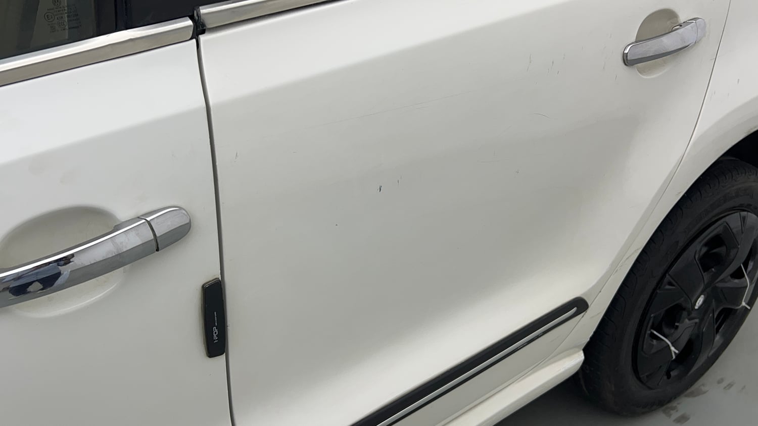Used 2014 Volkswagen Polo Comfortline 1.2L (P) Petrol Manual dents MINOR SCRATCH