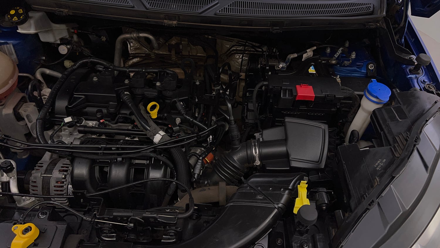 Used 2018 Ford EcoSport Titanium 1.5L Ti-VCT Petrol Manual engine ENGINE LEFT SIDE VIEW