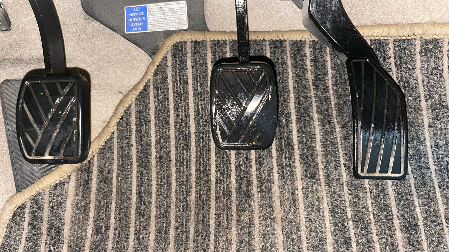 Used 2016 Maruti Suzuki Ciaz VXi+ Petrol Manual interior PEDALS VIEW
