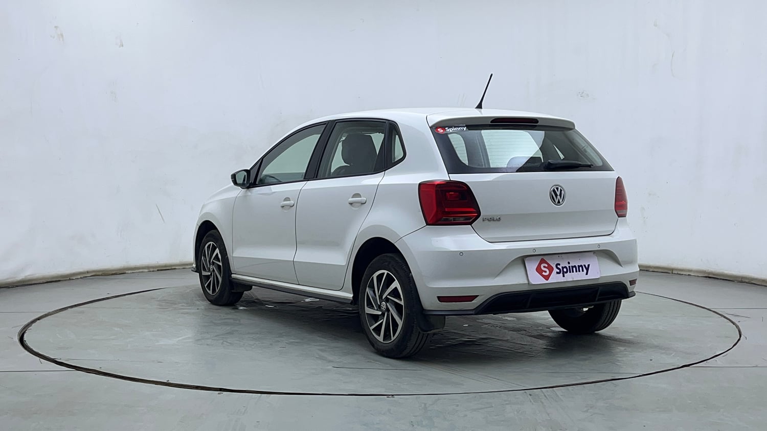 Used 2020 Volkswagen Polo Comfortline Plus 1.0L MPI Petrol Manual exterior LEFT REAR CORNER VIEW