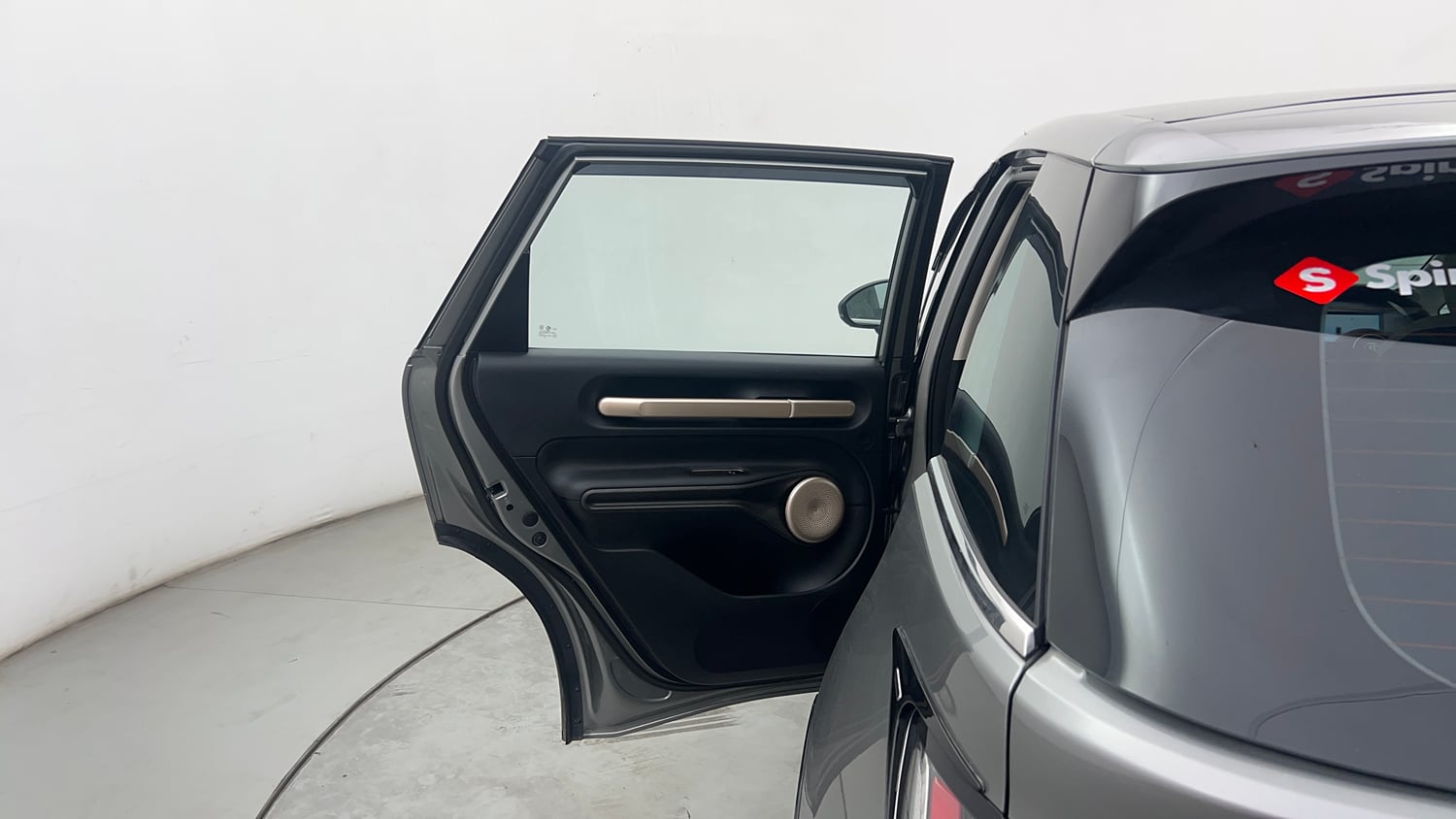 Used 2026 MG Motors Windsor EV Essence Pro Electric Automatic interior LEFT REAR DOOR OPEN VIEW
