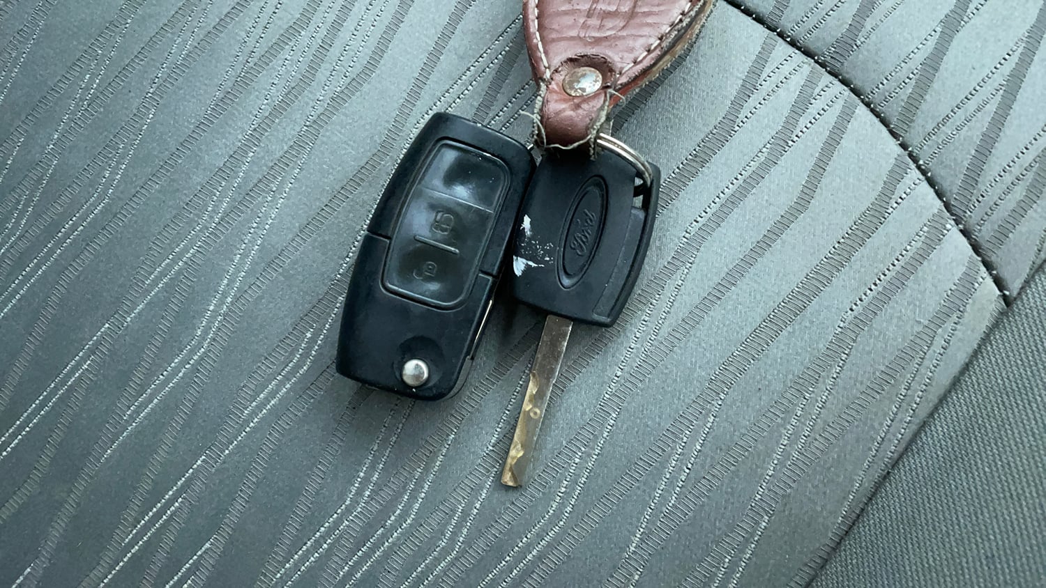 Used 2015 Ford EcoSport Titanium 1.5 Ti-VCT Petrol Manual extra CAR KEY VIEW