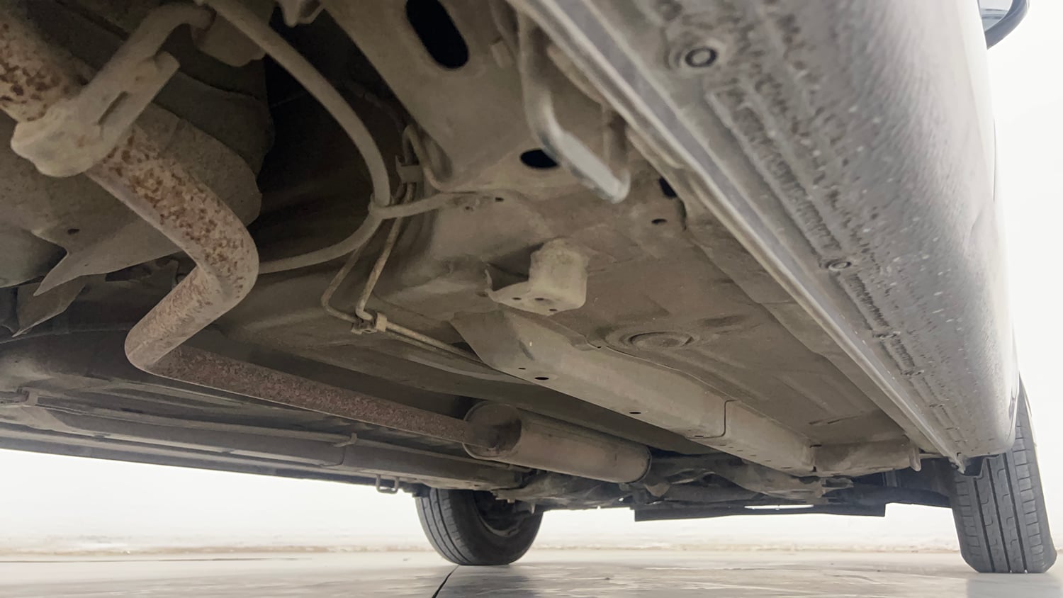Used 2017 Maruti Suzuki Celerio ZXI (O) AMT Petrol Automatic extra REAR RIGHT UNDERBODY VIEW