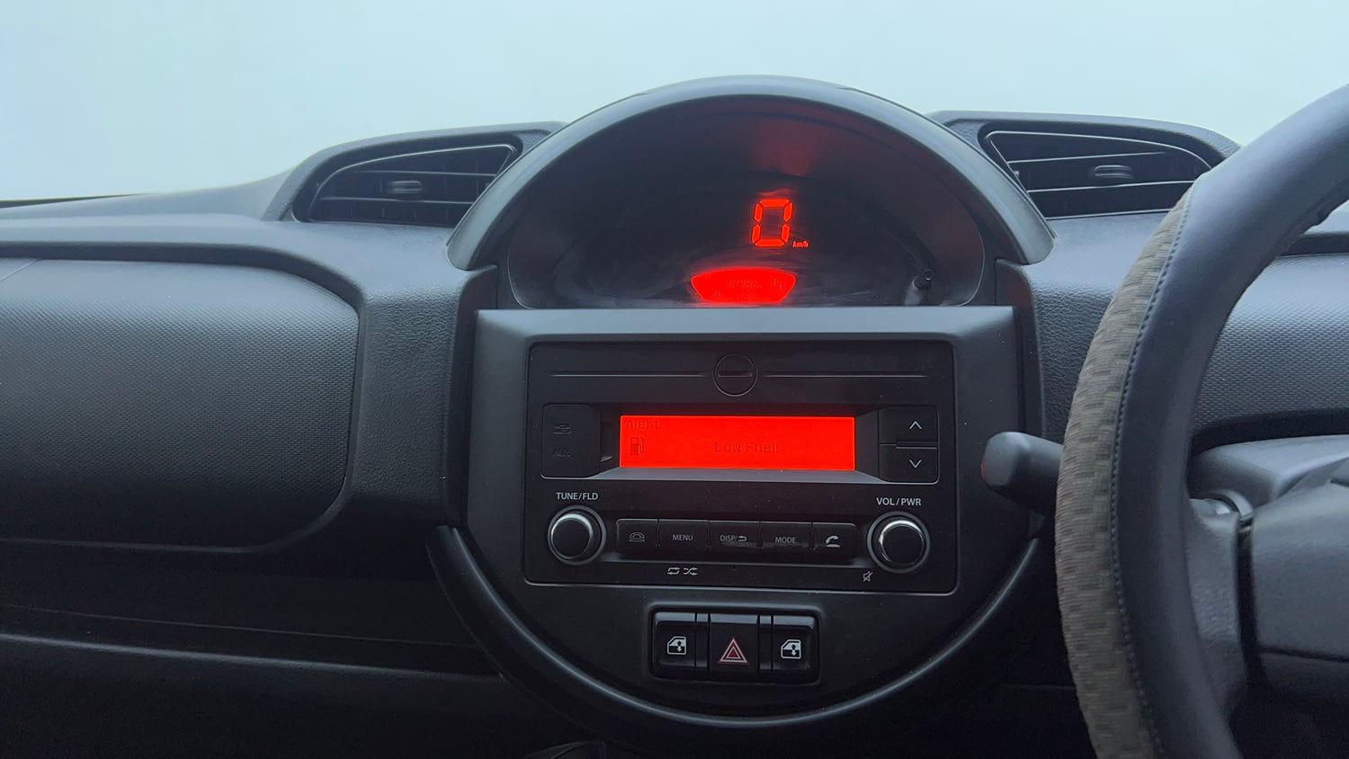 Used 2021 Maruti Suzuki S-Presso VXi AMT Petrol Automatic top_features Integrated (in-dash) music system