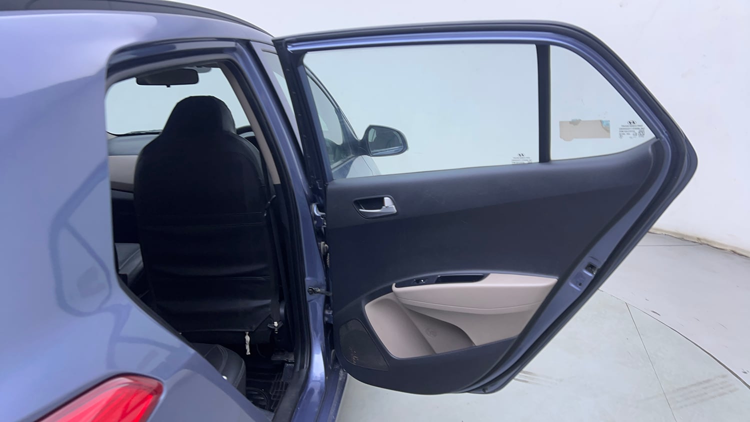 Used 2016 Hyundai Grand i10 Sportz 1.1 CRDi Diesel Manual interior RIGHT REAR DOOR OPEN VIEW