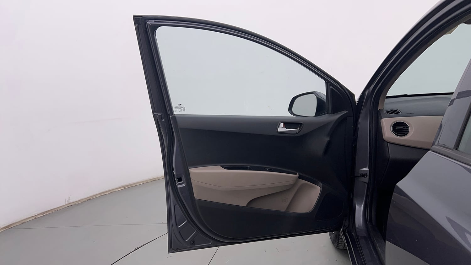 Used 2017 Hyundai Grand i10 Asta 1.2 Kappa VTVT Petrol Manual interior LEFT FRONT DOOR OPEN VIEW