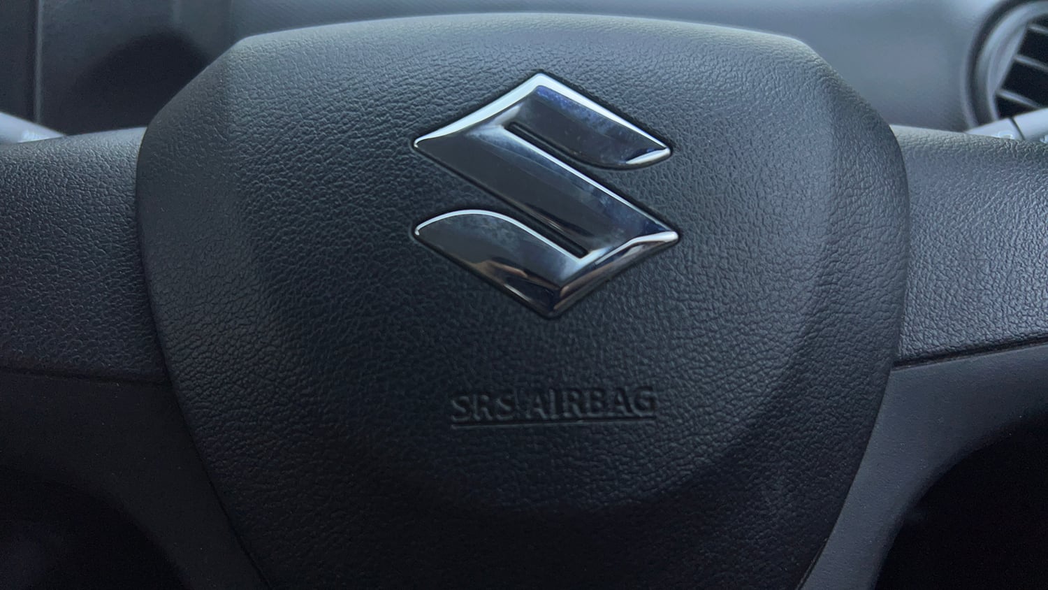 Used 2021 Maruti Suzuki S-Presso VXi AMT Petrol Automatic top_features Airbags