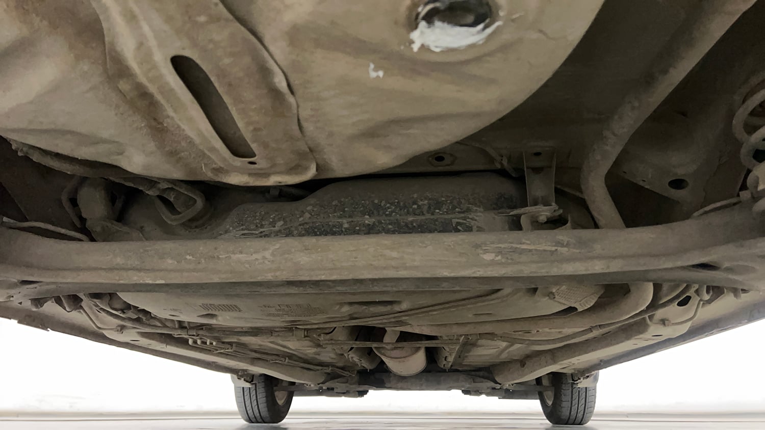 Used 2020 Maruti Suzuki Dzire ZXi AMT Petrol Automatic extra REAR UNDERBODY VIEW (TAKEN FROM REAR)