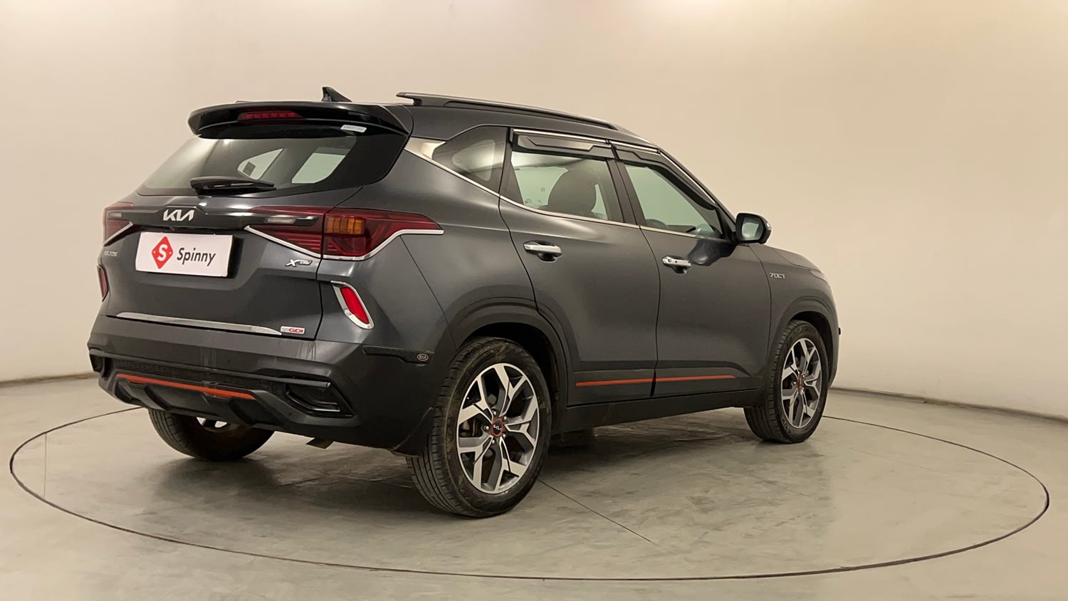 Used 2022 Kia Seltos X Line 1.4 DCT Petrol Automatic exterior RIGHT REAR CORNER VIEW