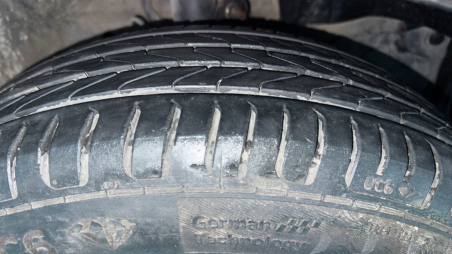 Used 2016 Honda City V Petrol Manual tyres RIGHT FRONT TYRE TREAD VIEW