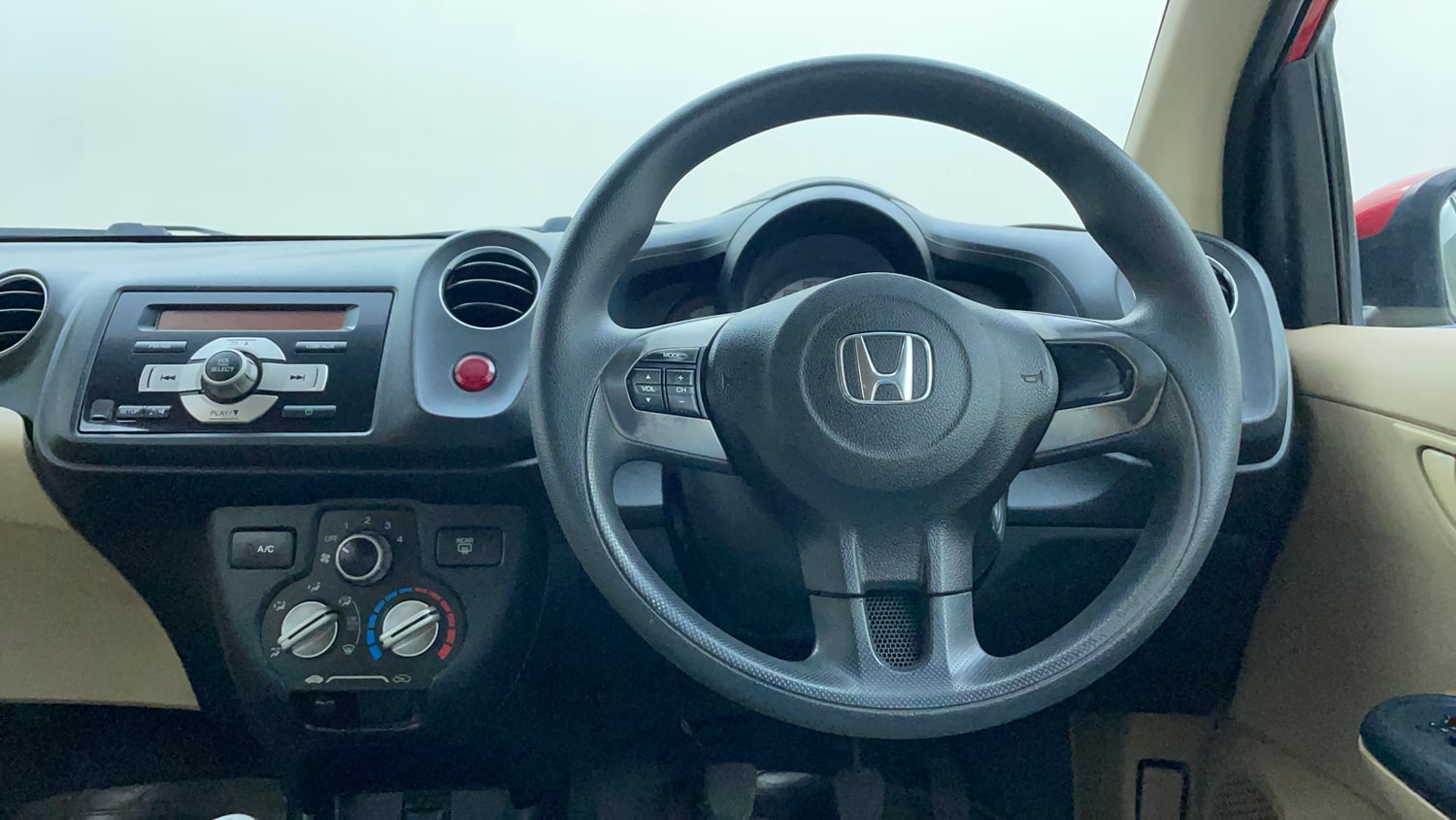 Used 2014 Honda Brio S MT Petrol Manual interior STEERING VIEW