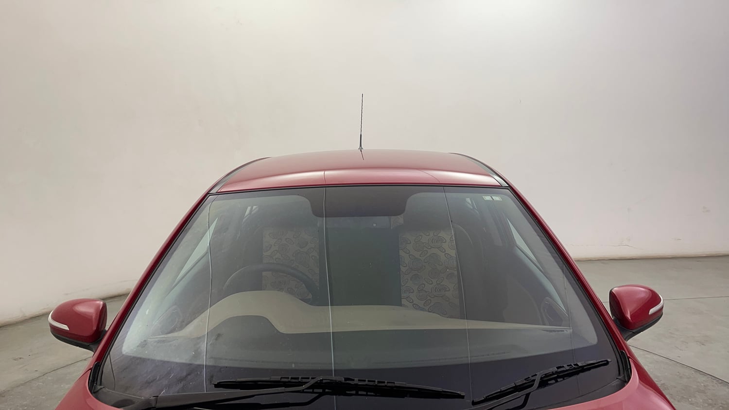 Used 2016 Hyundai Elite i20 Sportz 1.2 Petrol Manual exterior FRONT WINDSHIELD VIEW