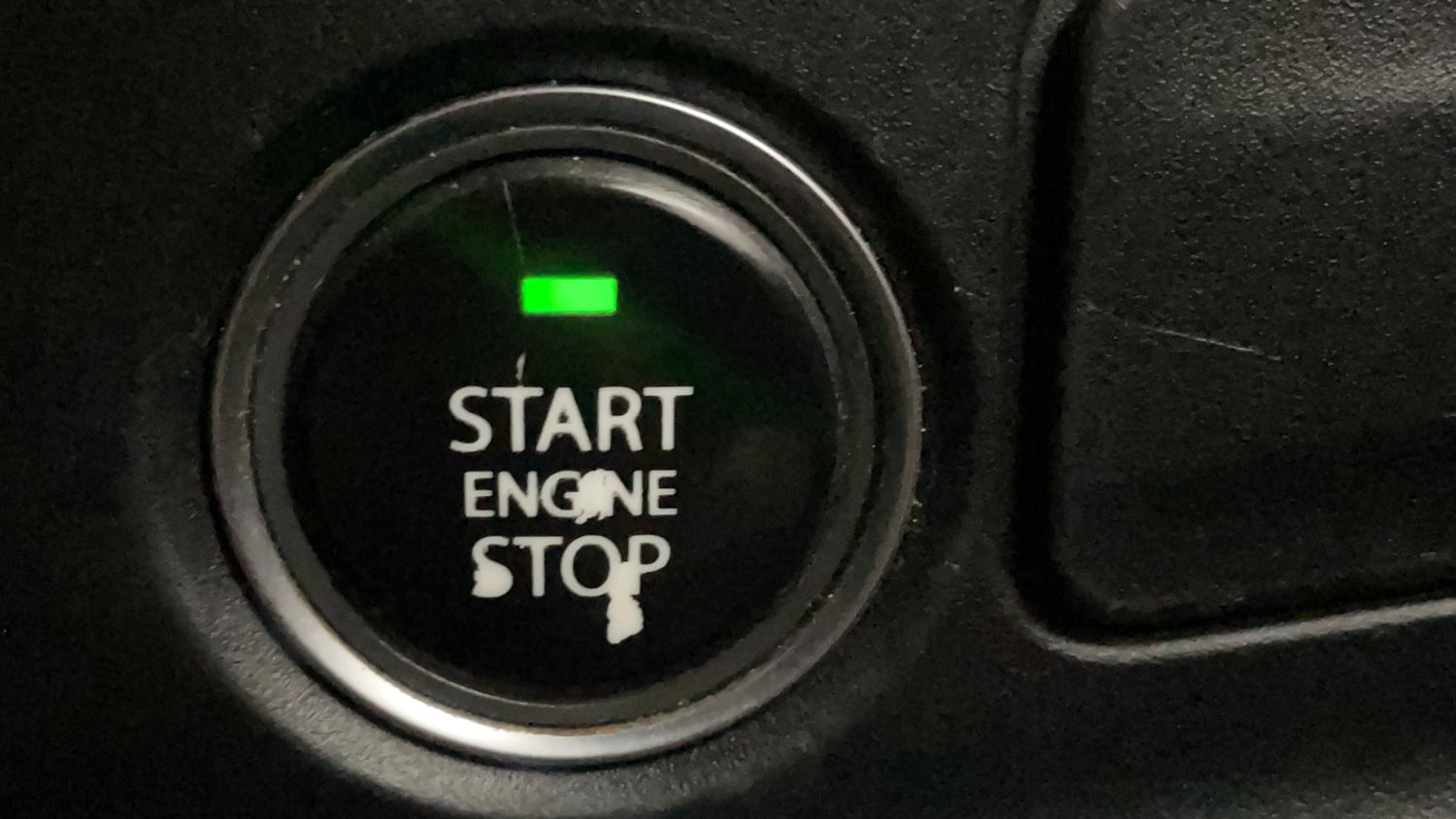 Used 2020 Tata Altroz XT Petrol Petrol Manual top_features Keyless start