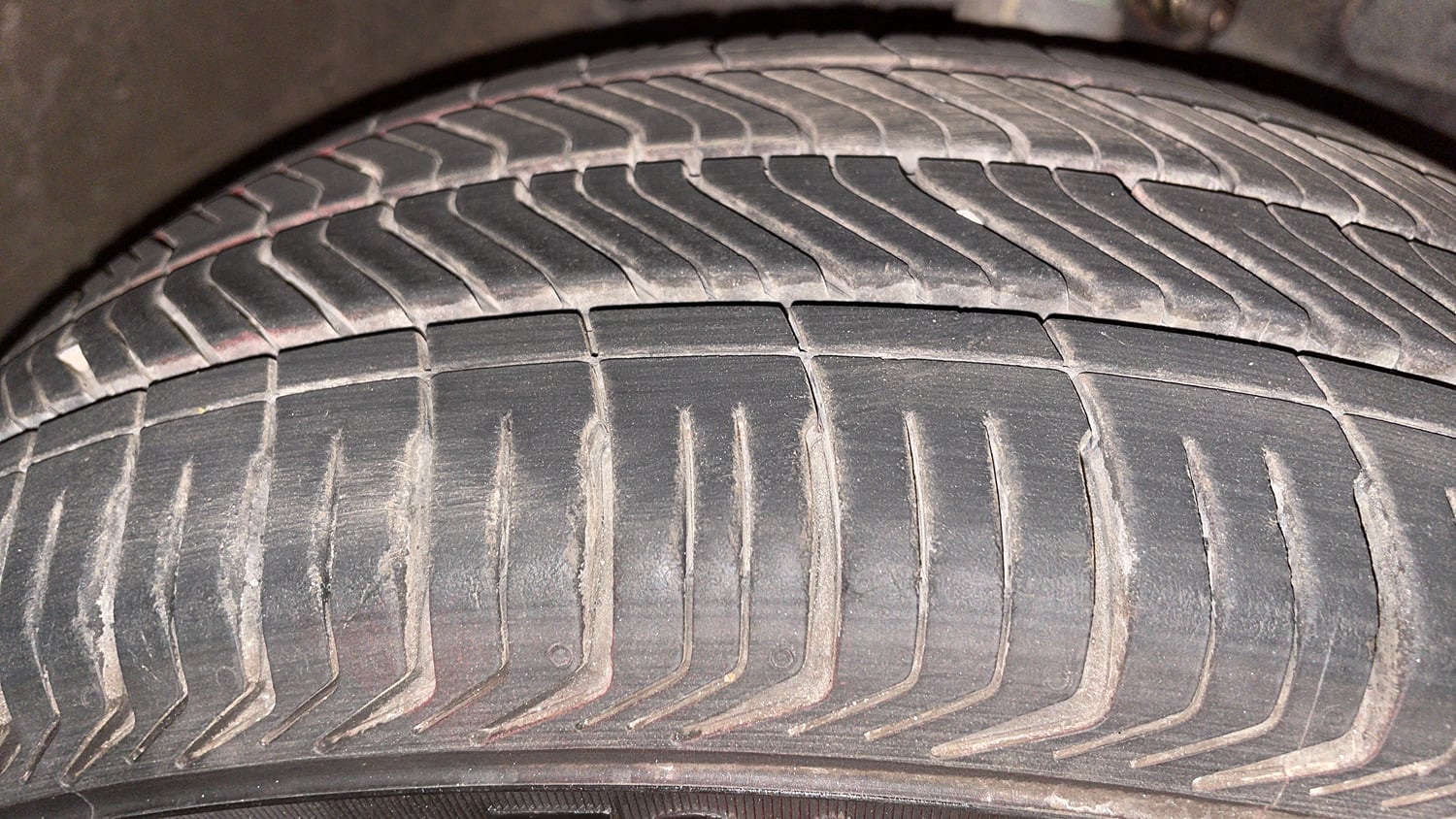 Used 2014 Honda Brio S MT Petrol Manual tyres RIGHT FRONT TYRE TREAD VIEW