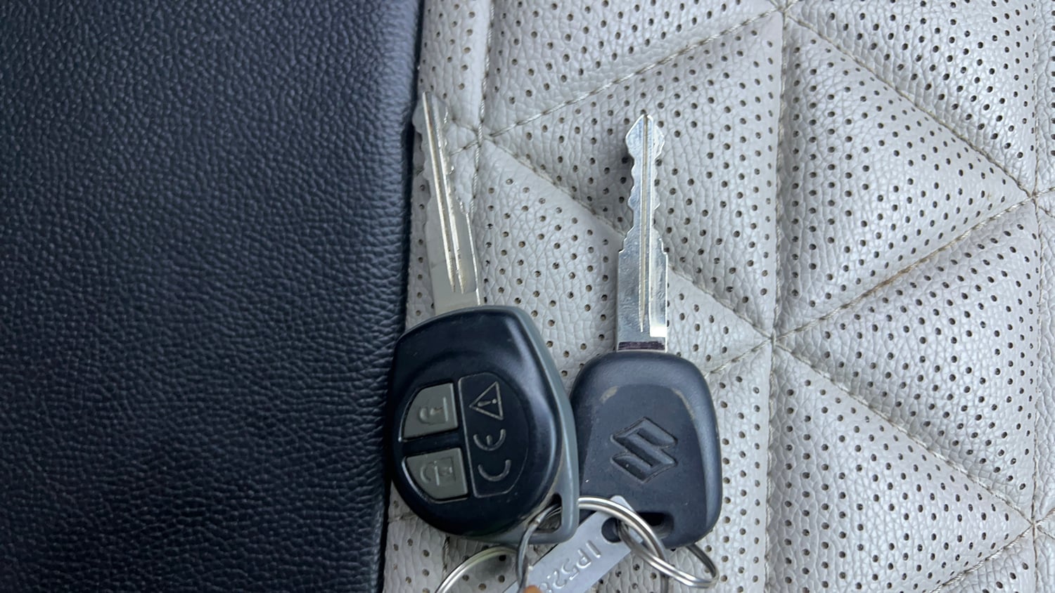 Used 2021 Maruti Suzuki S-Presso VXi AMT Petrol Automatic extra CAR KEY VIEW