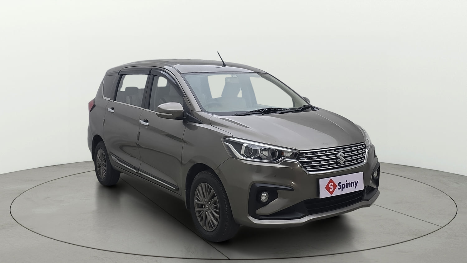Used 2020 Maruti Suzuki New Ertiga ZXi Petrol Manual exterior RIGHT FRONT CORNER VIEW