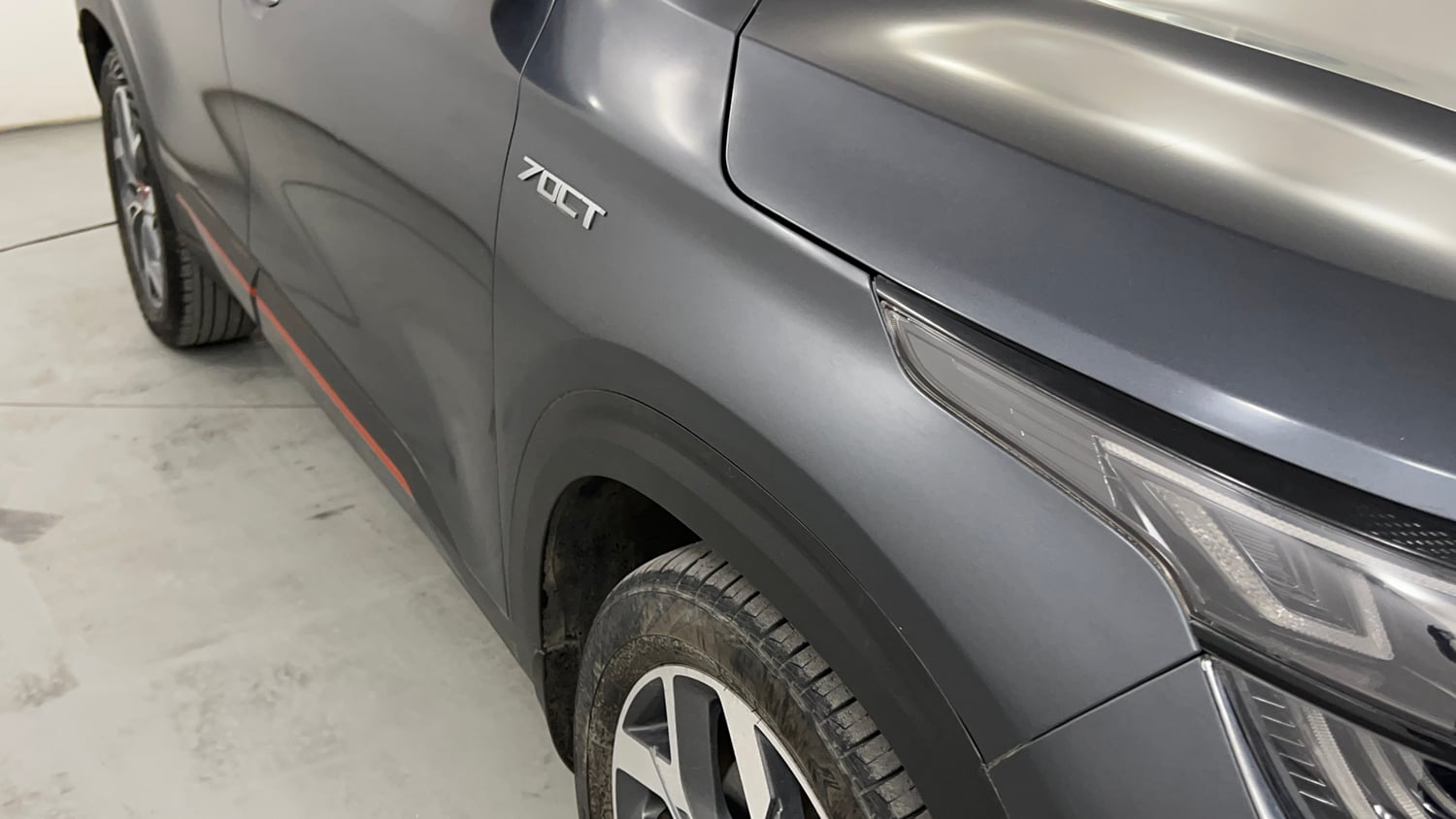 Used 2022 Kia Seltos X Line 1.4 DCT Petrol Automatic dents MINOR SCRATCH