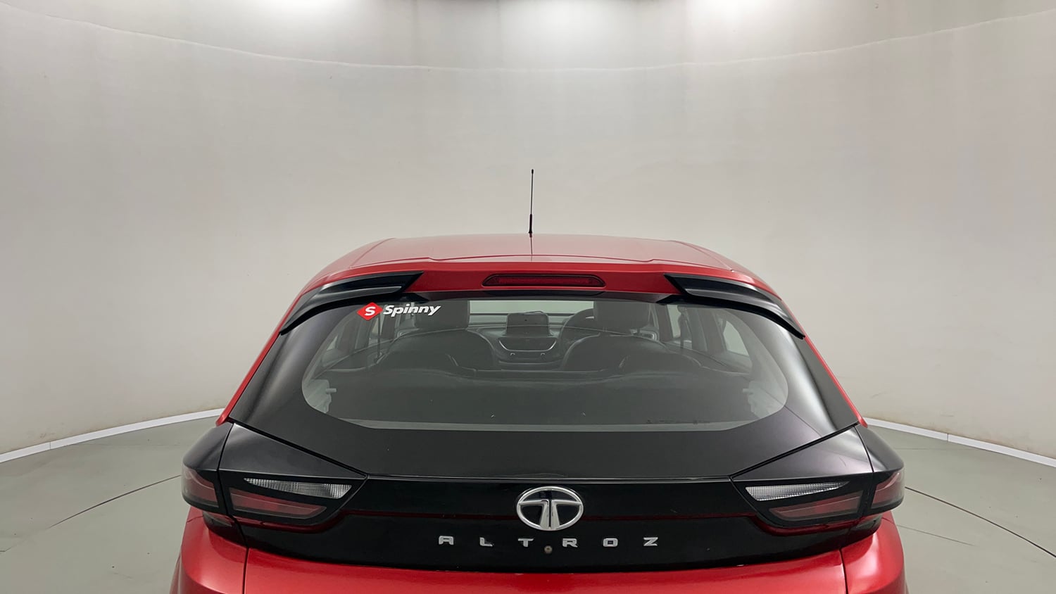 Used 2020 Tata Altroz XT Petrol Petrol Manual exterior BACK WINDSHIELD VIEW