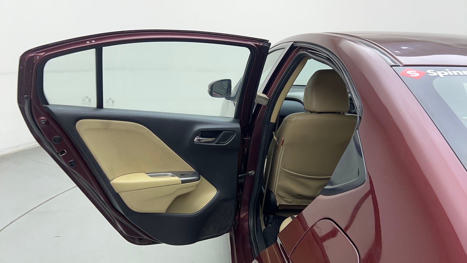 Used 2016 Honda City V Petrol Manual interior LEFT REAR DOOR OPEN VIEW