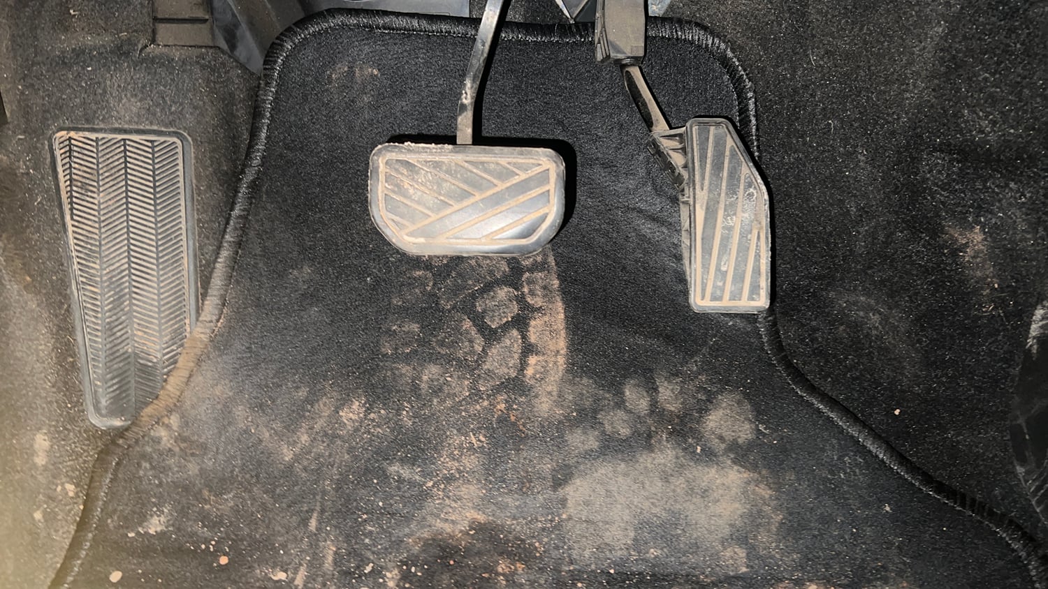 Used 2022 Maruti Suzuki Baleno Zeta AGS Petrol Automatic interior PEDALS VIEW