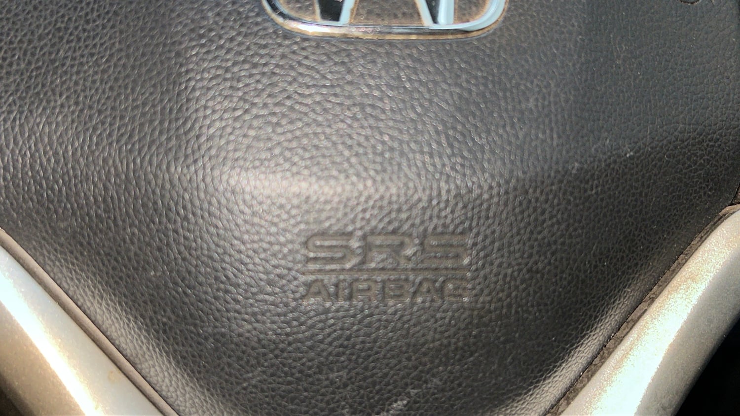 Used 2017 Honda Jazz V AT Petrol Petrol Automatic top_features Airbags