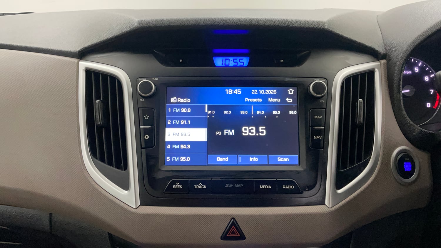 Used 2019 Hyundai Creta SX 1.6 AT Petrol Petrol Automatic interior MUSIC SYSTEM & AC CONTROL VIEW
