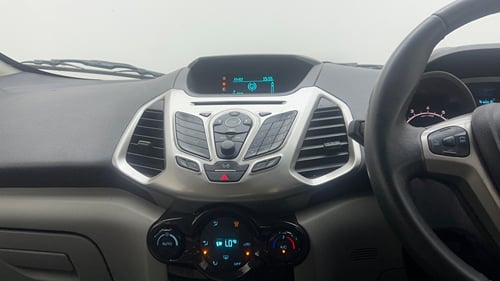 Used 2016 Ford EcoSport Titanium 1.5L Ti-VCT Petrol Manual interior MUSIC SYSTEM & AC CONTROL VIEW