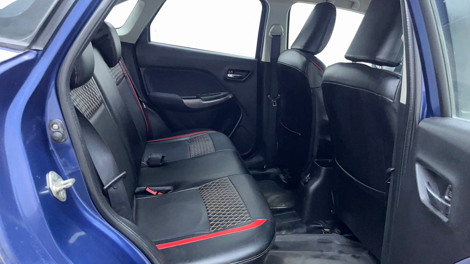 Used 2020 Maruti Suzuki Baleno Delta Petrol Manual interior RIGHT SIDE REAR DOOR CABIN VIEW
