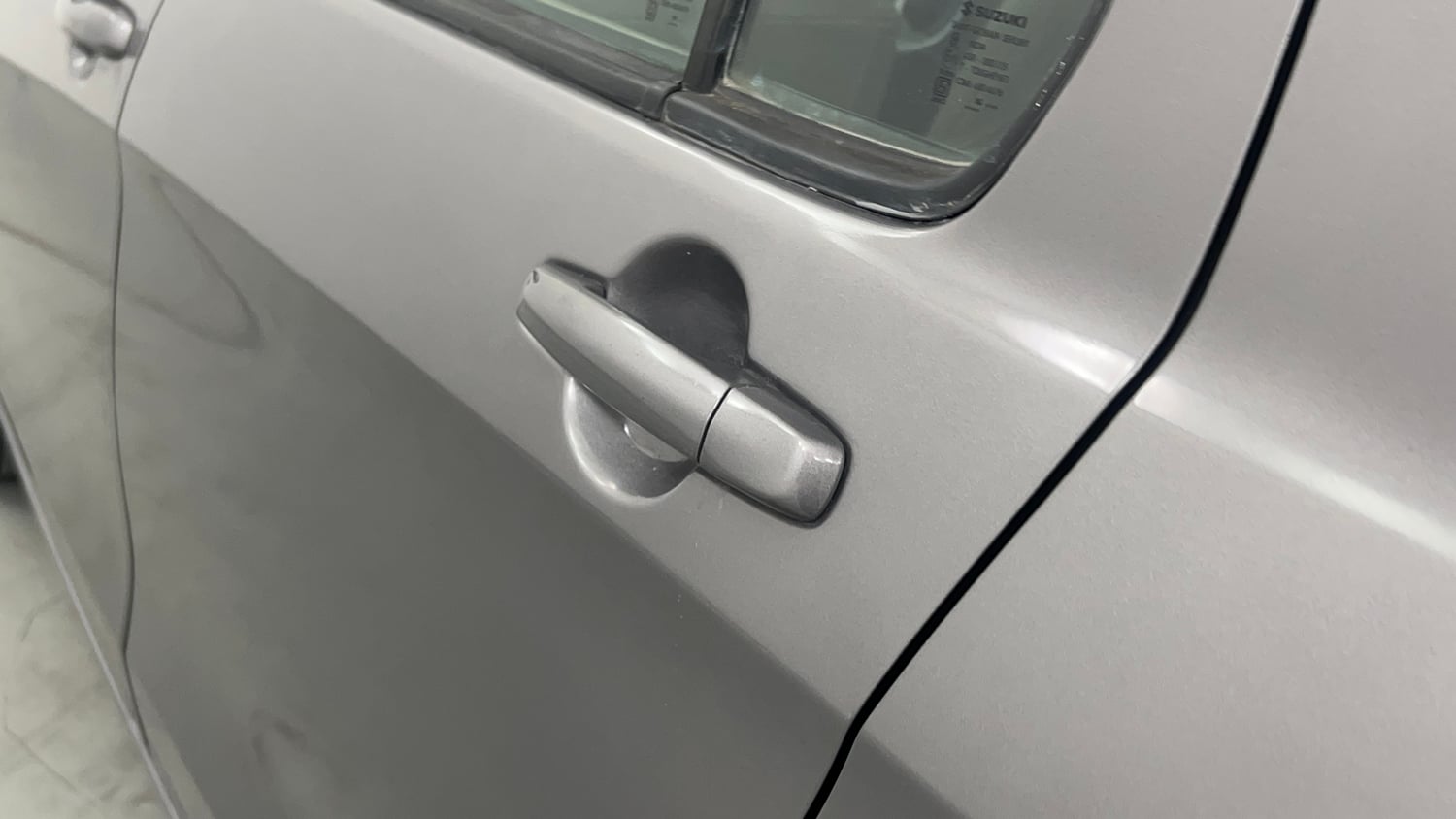Used 2017 Maruti Suzuki Celerio ZXI (O) AMT Petrol Automatic dents MINOR SCRATCH