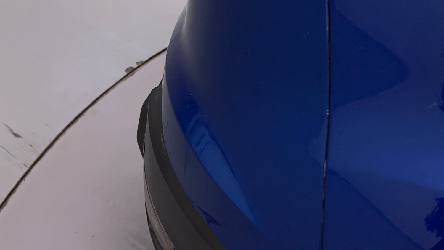 Used 2018 Ford EcoSport Titanium 1.5L Ti-VCT Petrol Manual dents MINOR SCRATCH