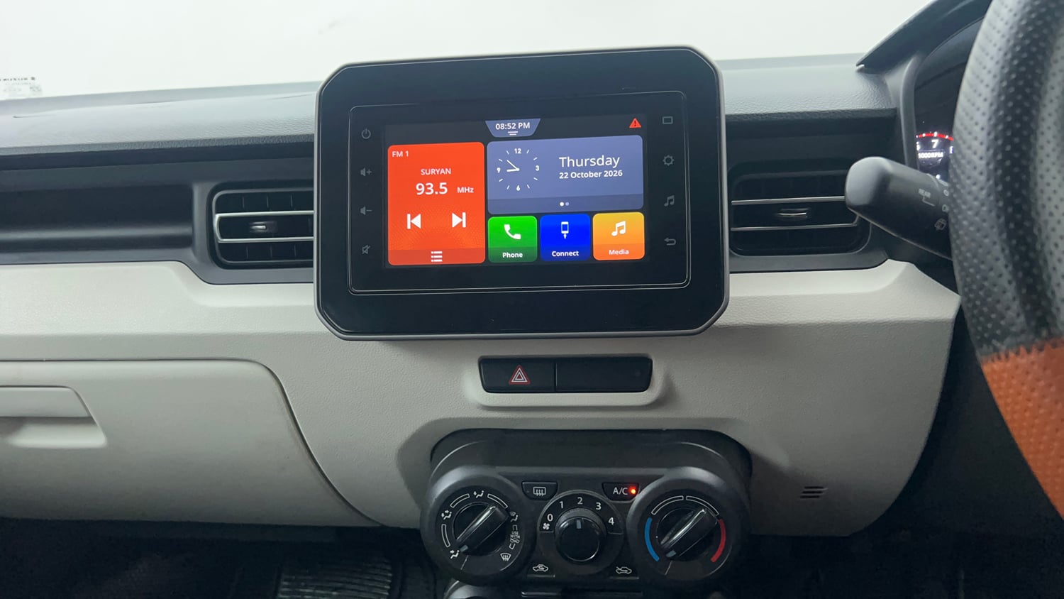 Used 2022 Maruti Suzuki Ignis Zeta 1.2 MT Petrol Manual interior MUSIC SYSTEM & AC CONTROL VIEW