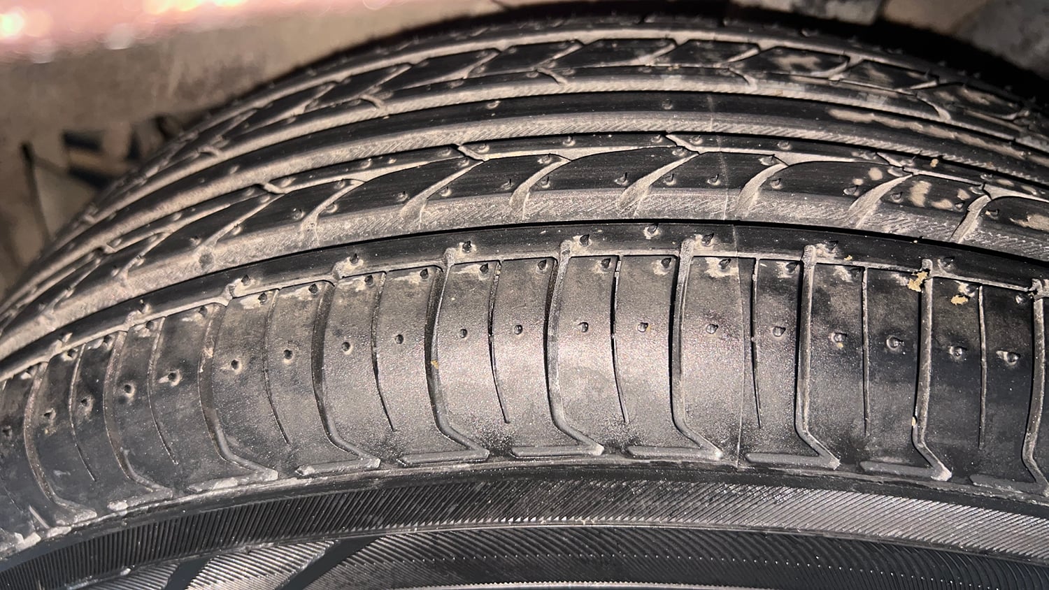 Used 2021 Hyundai Aura S 1.2 CNG Cng Manual tyres LEFT REAR TYRE TREAD VIEW
