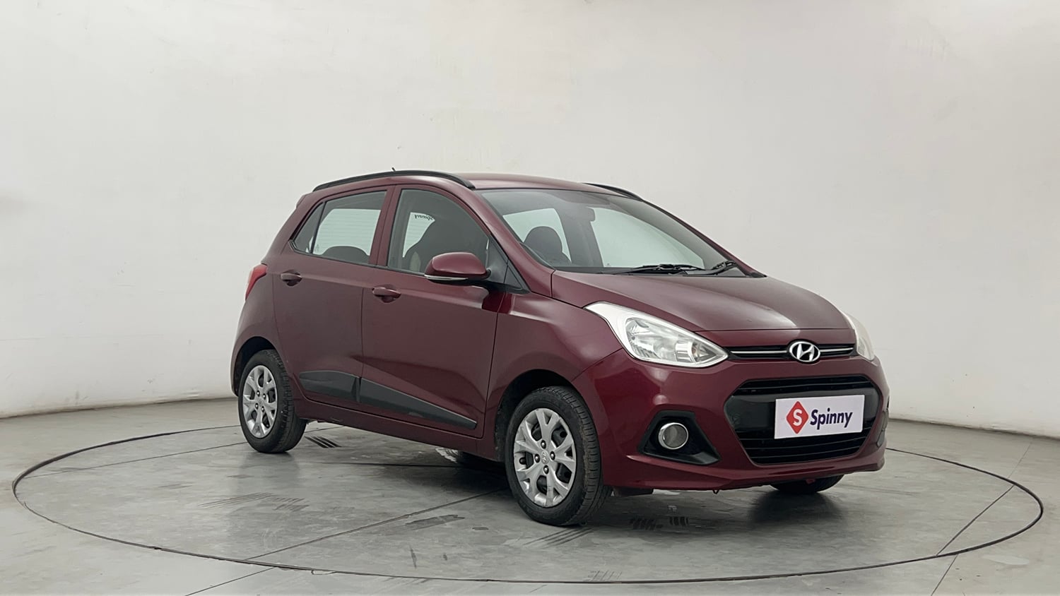 Used 2015 Hyundai Grand i10 Sportz 1.2 Kappa VTVT Petrol Manual exterior RIGHT FRONT CORNER VIEW