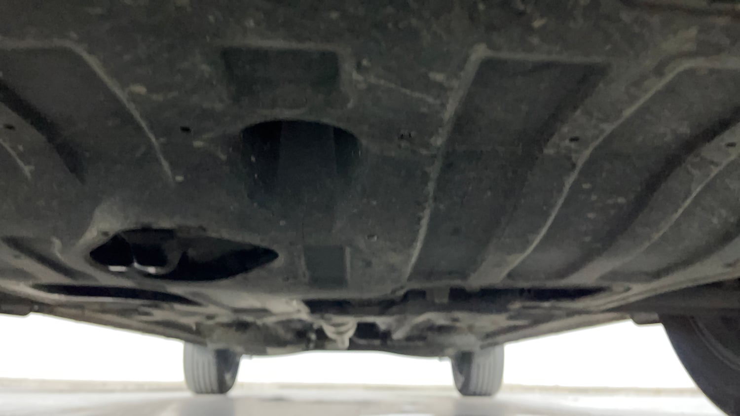 Used 2024 kia Seltos HTX 1.5 Petrol IVT Petrol Automatic extra FRONT LEFT UNDERBODY VIEW