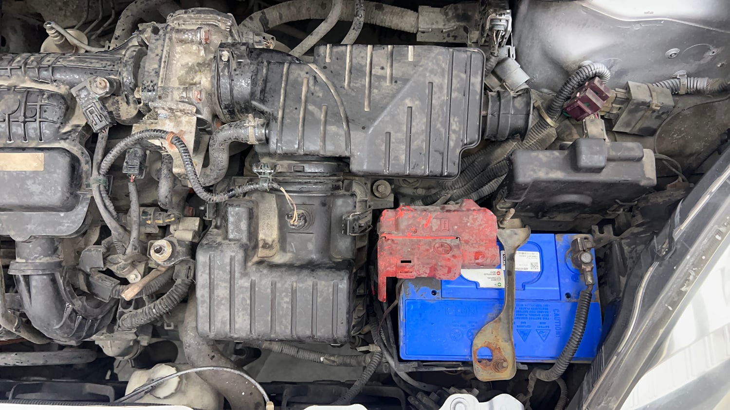 Used 2014 Honda Amaze 1.2 VX AT i-VTEC Petrol Automatic engine ENGINE LEFT SIDE VIEW
