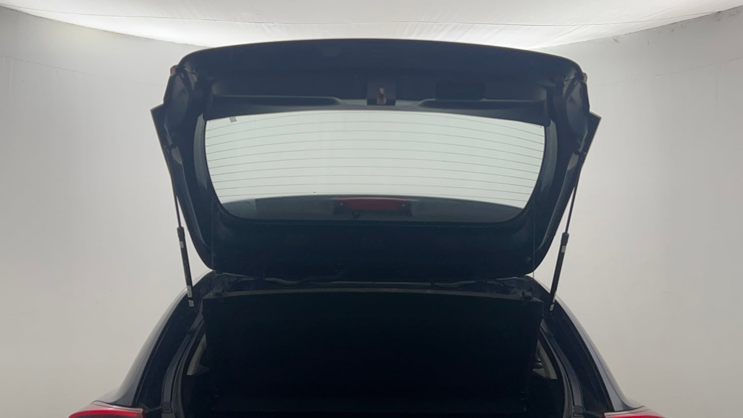 Used 2022 Maruti Suzuki Baleno Zeta AGS Petrol Automatic interior DICKY DOOR OPEN VIEW