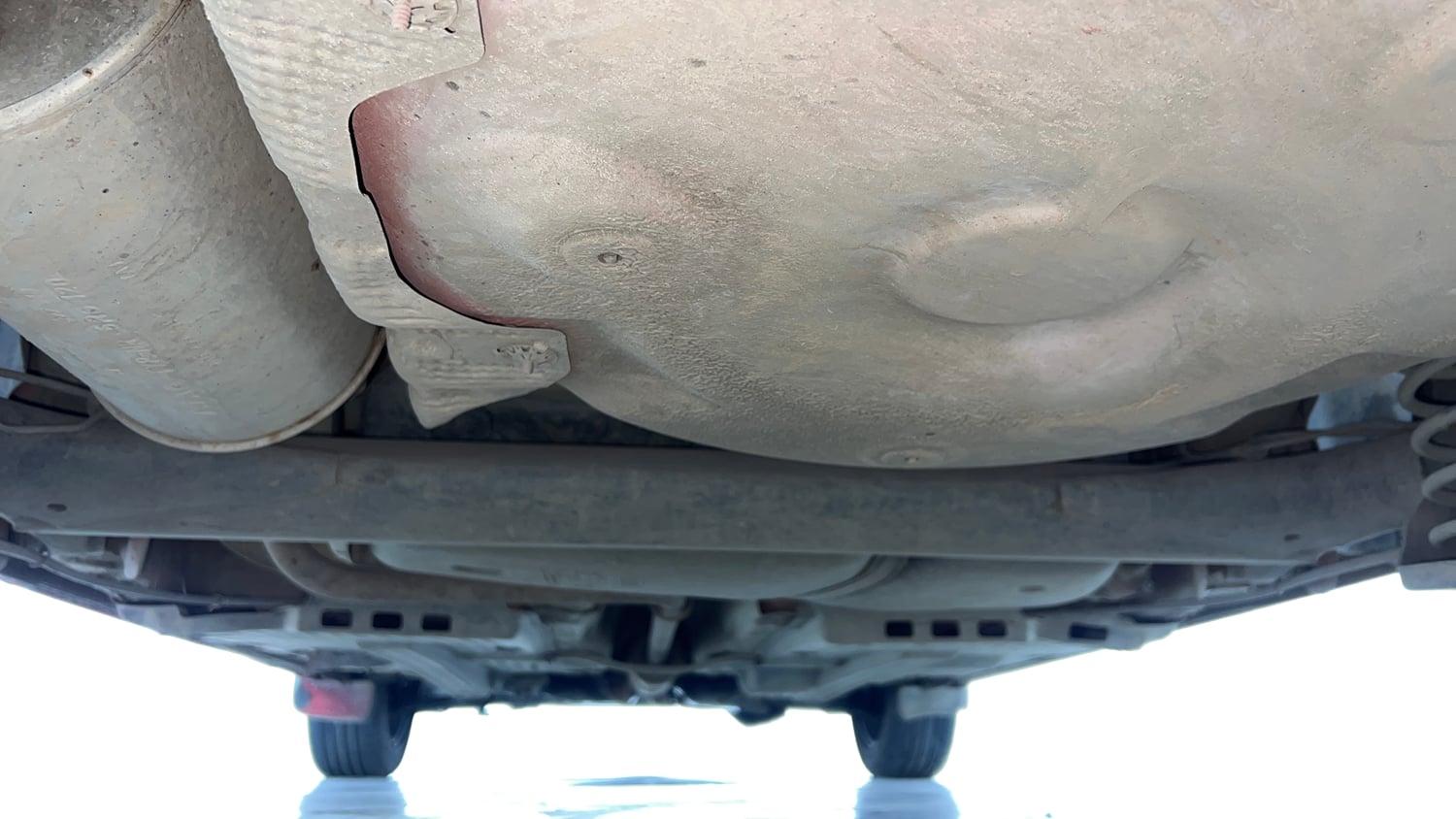 Used 2014 Volkswagen Polo Comfortline 1.2L (P) Petrol Manual extra REAR UNDERBODY VIEW (TAKEN FROM REAR)