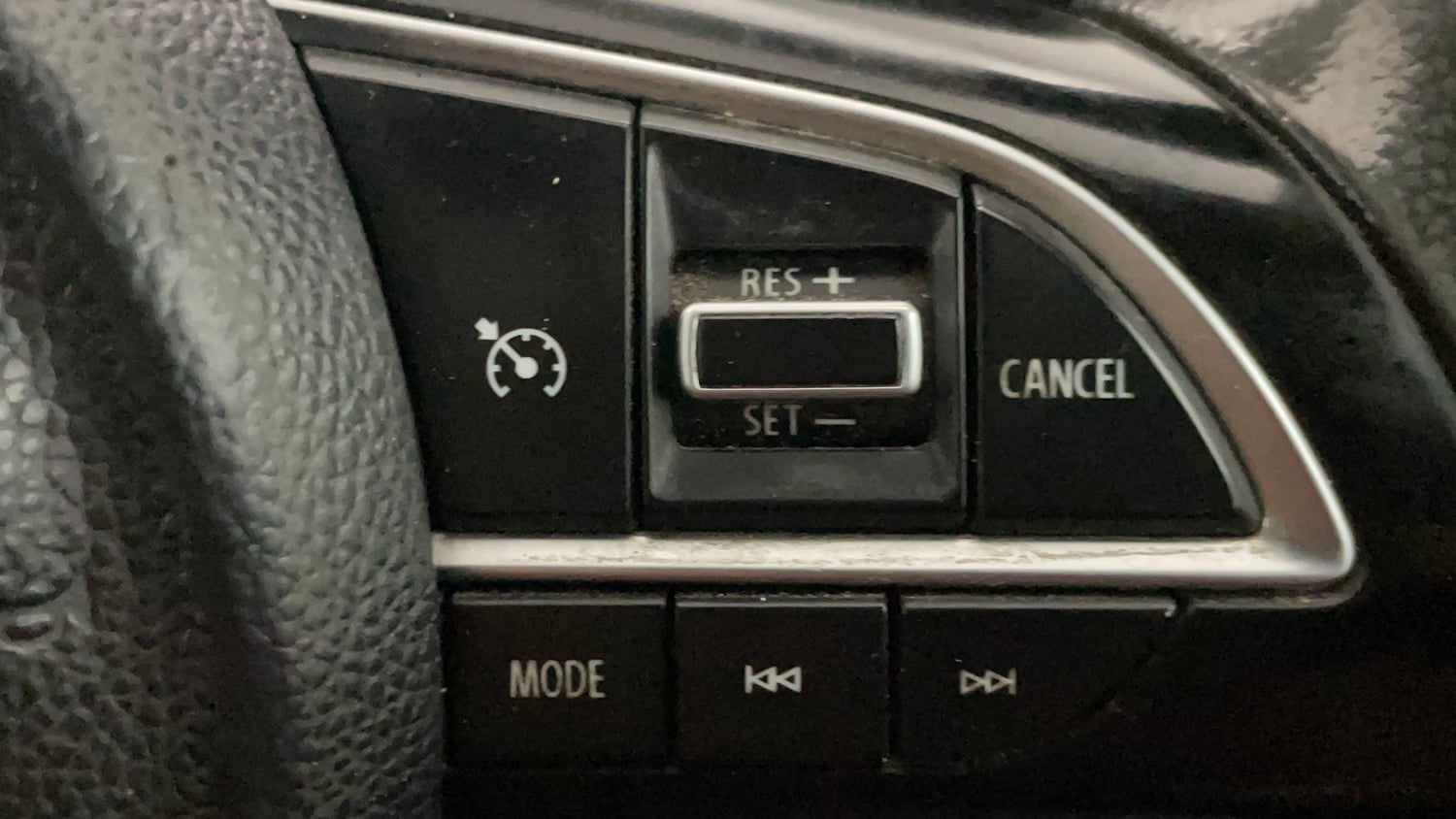 Used 2023 Maruti Suzuki Grand Vitara Zeta Plus Intelligent Hybrid eCVT Hybrid Automatic top_features Cruise control
